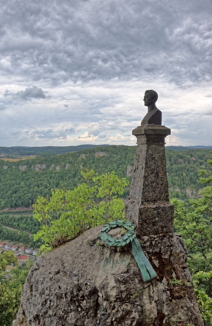 Hauff Denkmal