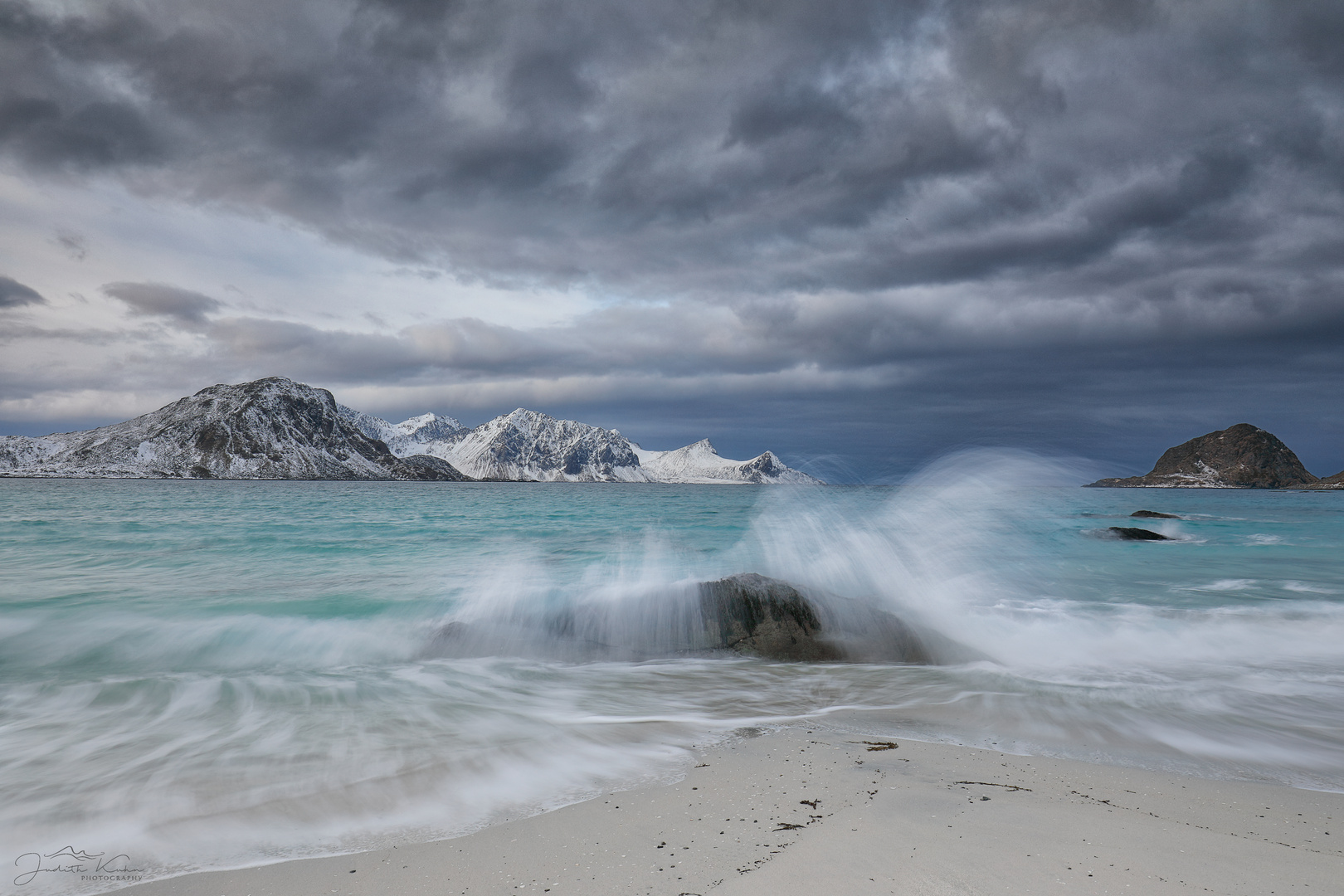 Haukland Beach