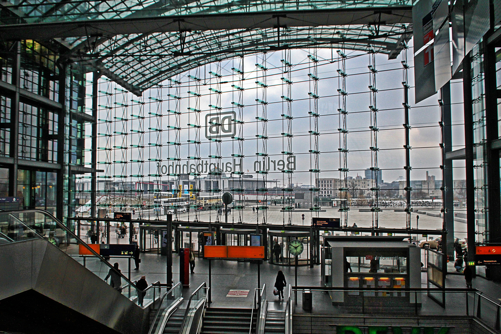 Hauptbahnhof 5