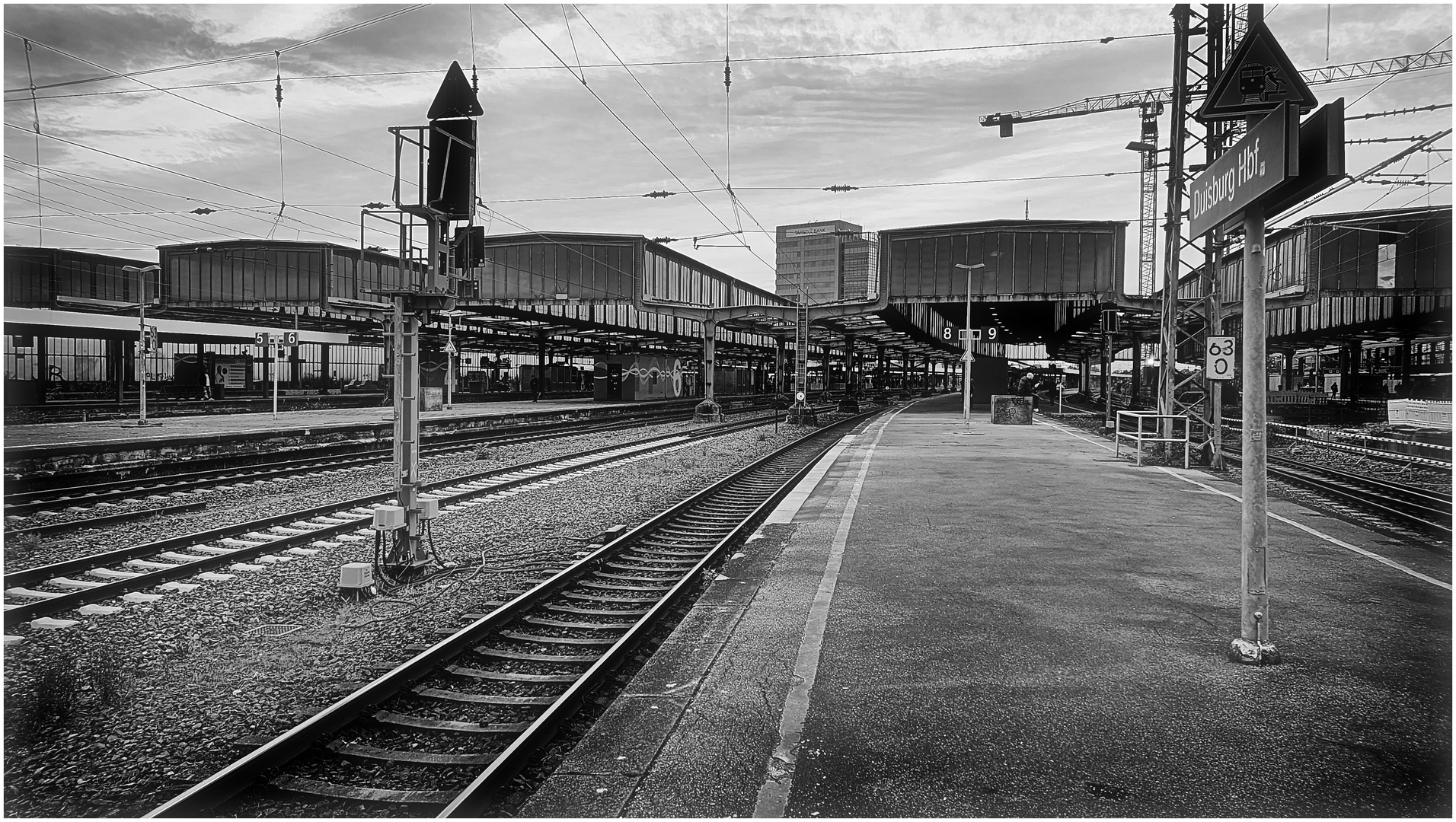 Hauptbahnhof am Schwarzweißen Freitag