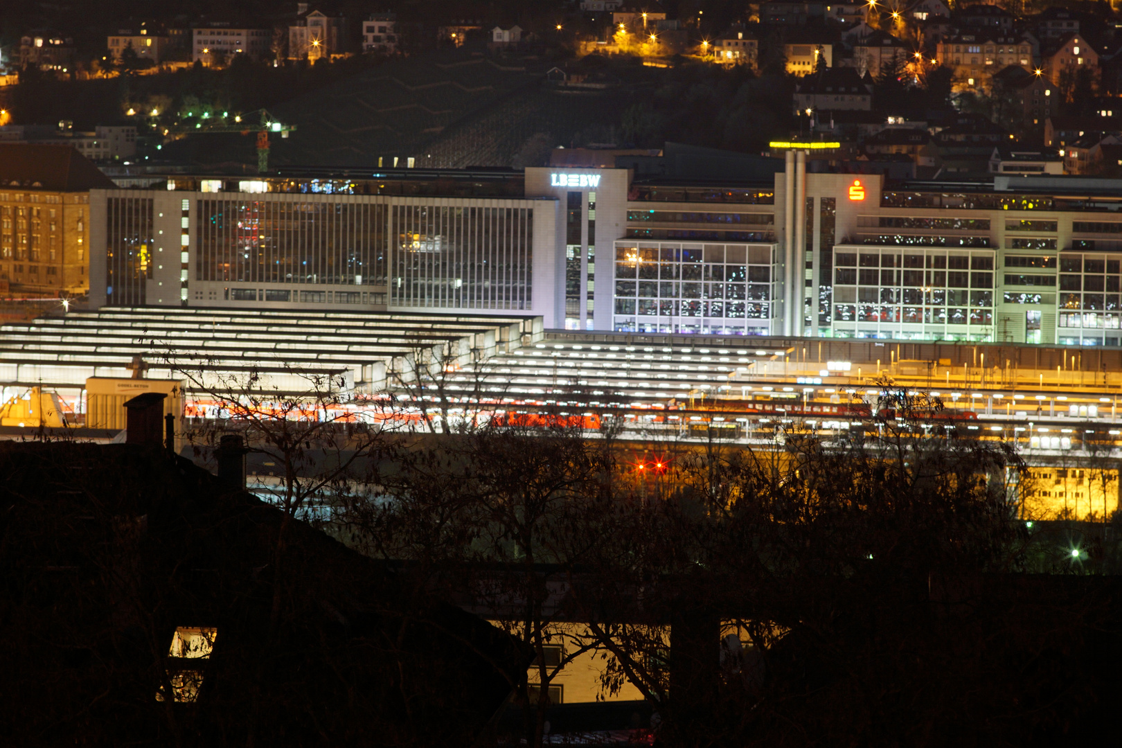 Hauptbahnhof bei Nacht - Baustelle Stuttgart 21