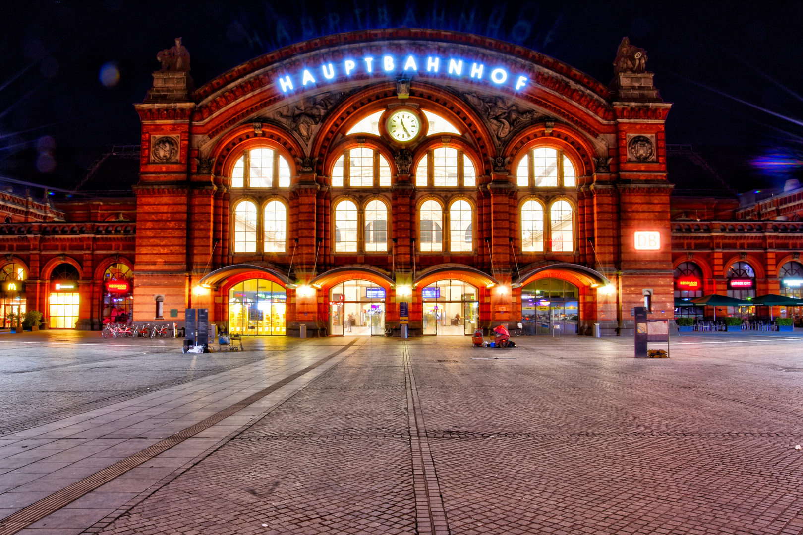 Hauptbahnhof Bremen bei Nacht Foto & Bild world, nachtaufnahme, architektur Bilder auf