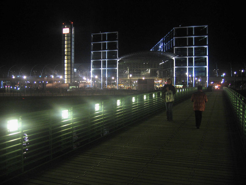 Hauptbahnhof by Night.