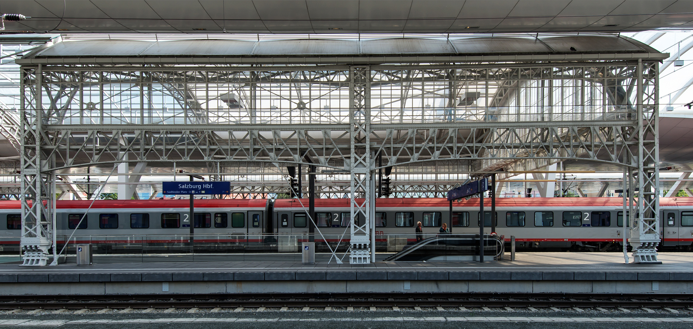 Hauptbahnhof Salzburg_1