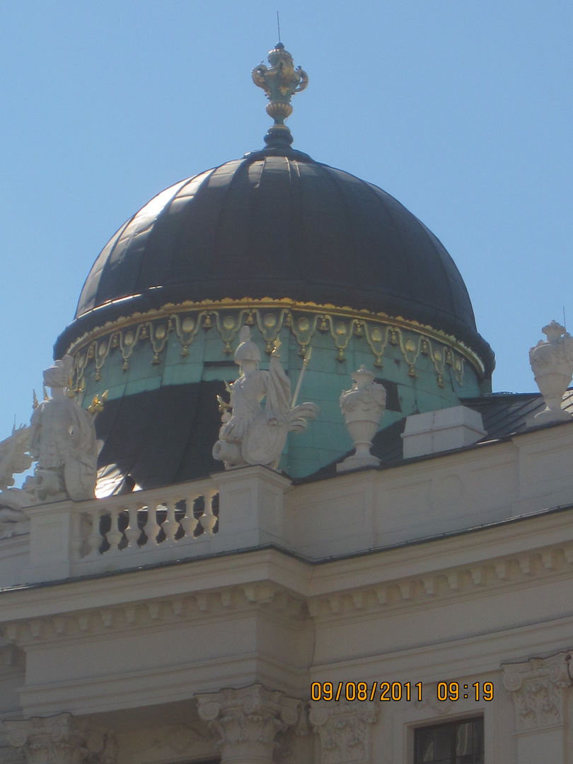 Hauptkuppel der Hofburg Michaelertrakt