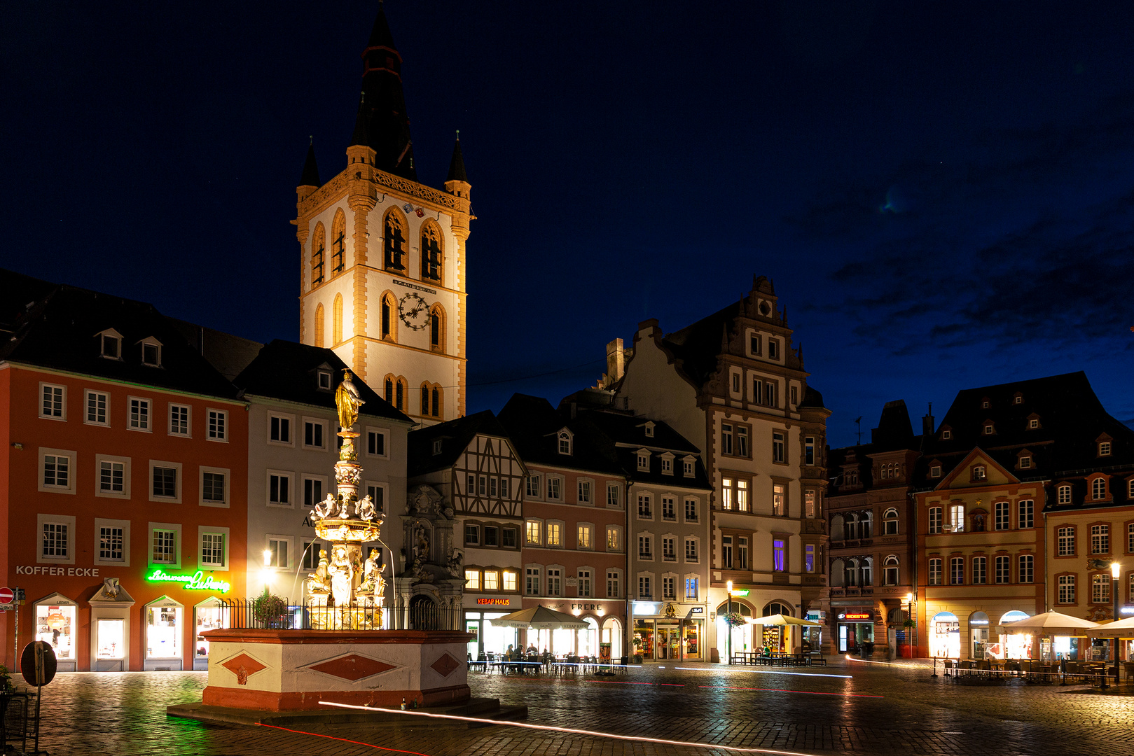 Hauptmarkt bei Nacht