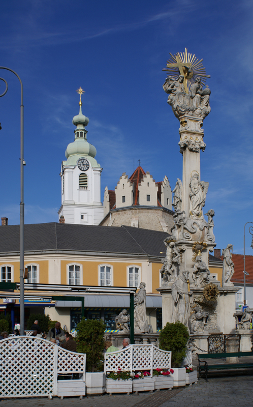 Hauptplatz meiner Heimatstadt Neunkirchen / Österreich