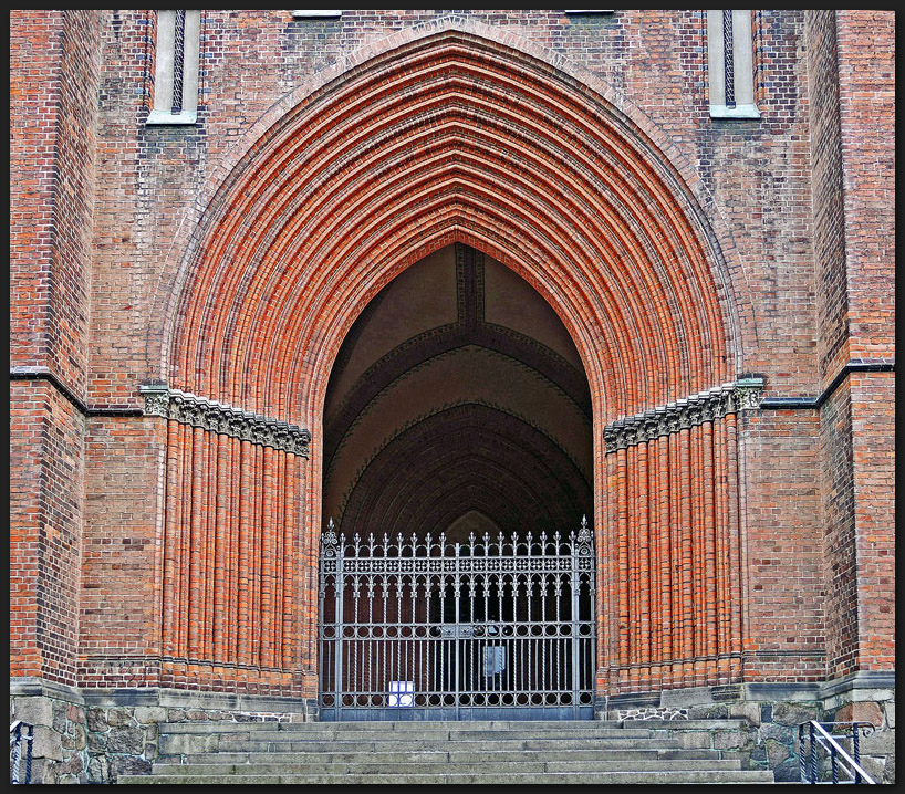 Hauptportal des Schweriner Doms