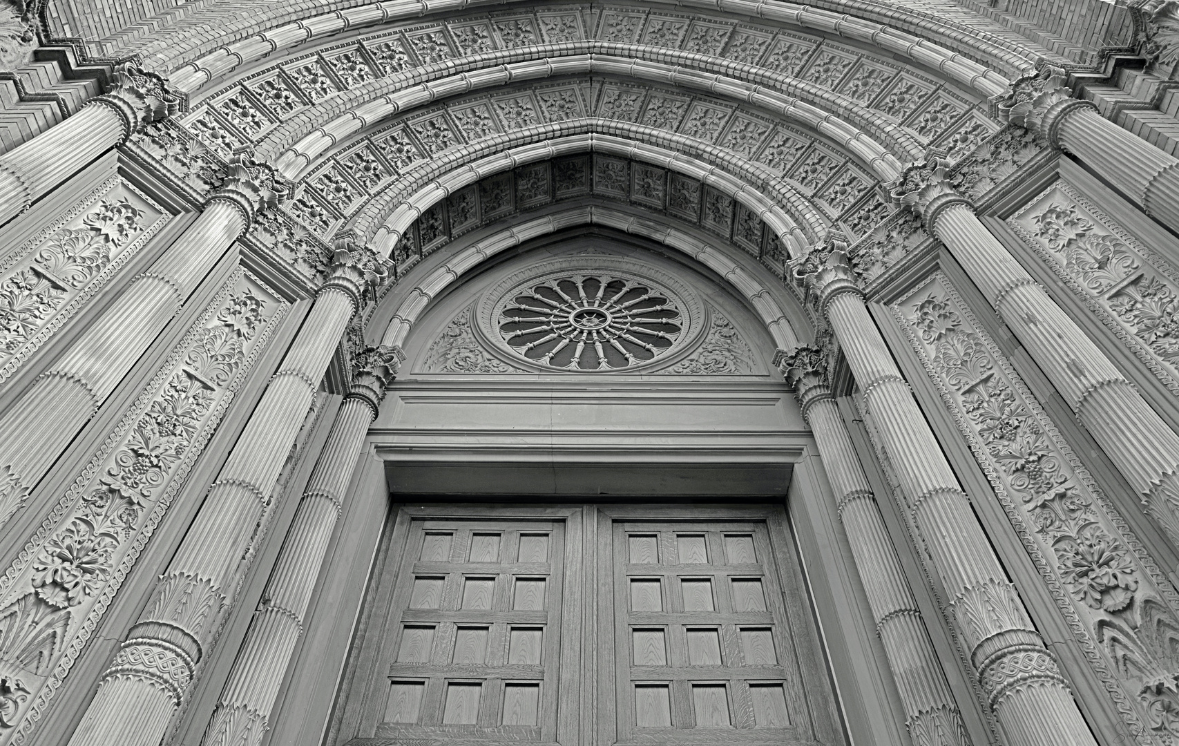 Hauptportal Marktkirche Wiesbaden