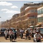 Hauptstrasse in Phnom Penh - Kambodscha