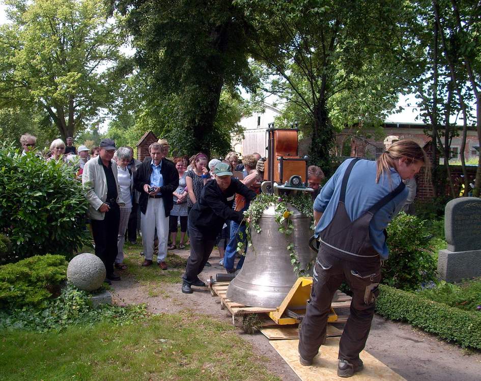 Hauruck die Glocke muß vor