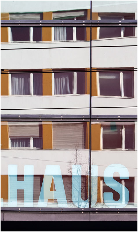 HAUS