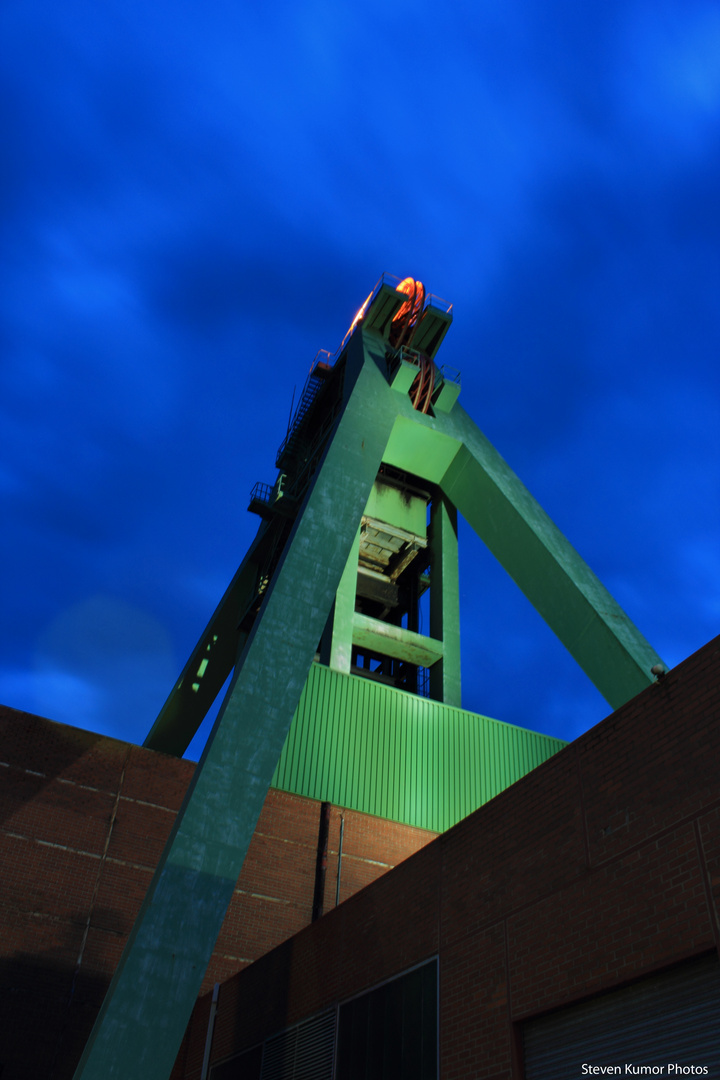 Haus Aden, Schacht 2, zur blauen Stunde