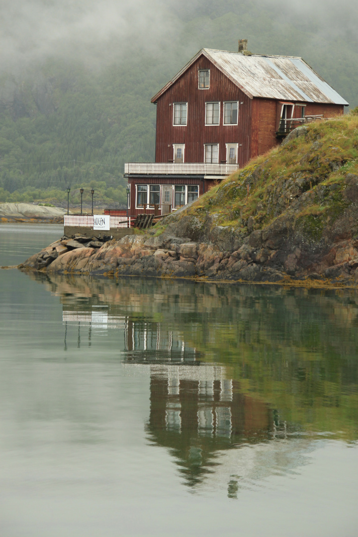 Haus am Fjord