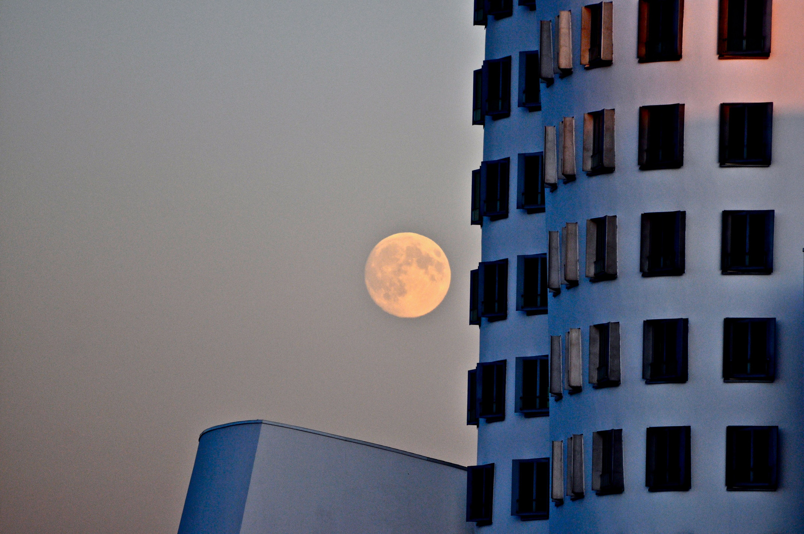 Haus am Mond