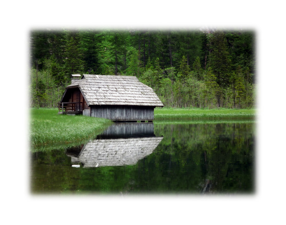 Haus am oder im See