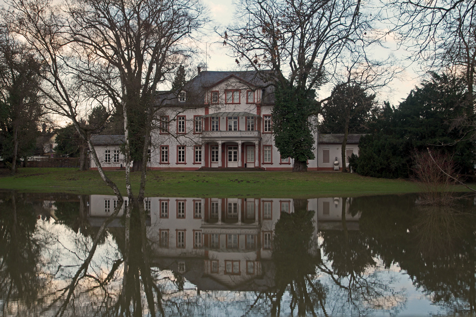 Haus am See... Foto & Bild | architektur, schlösser ...