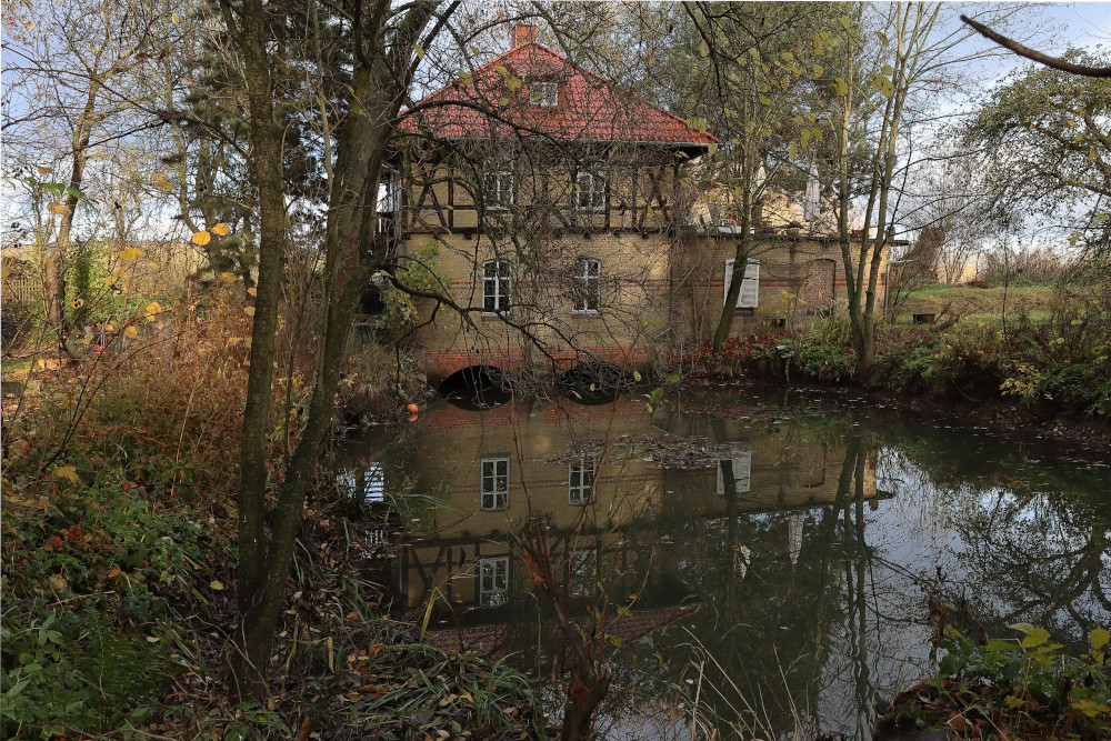 Haus am Teich1 Foto & Bild architektur, ländliche architektur, fotos