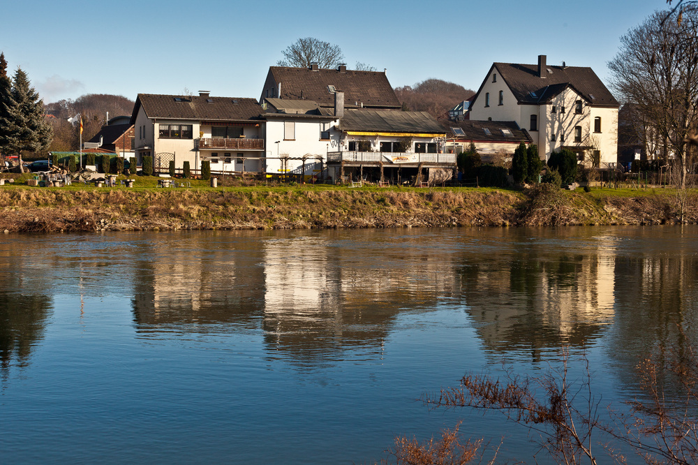 Haus am Wasser...