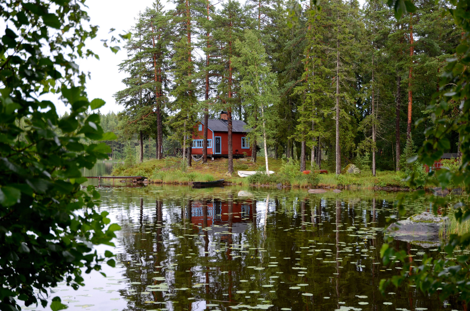 Haus an See, Schweden, Juli 2011