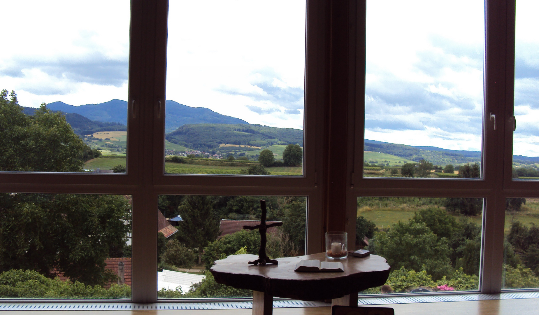 Haus der Besinnung in Betberg - Raum der Stille Foto ...