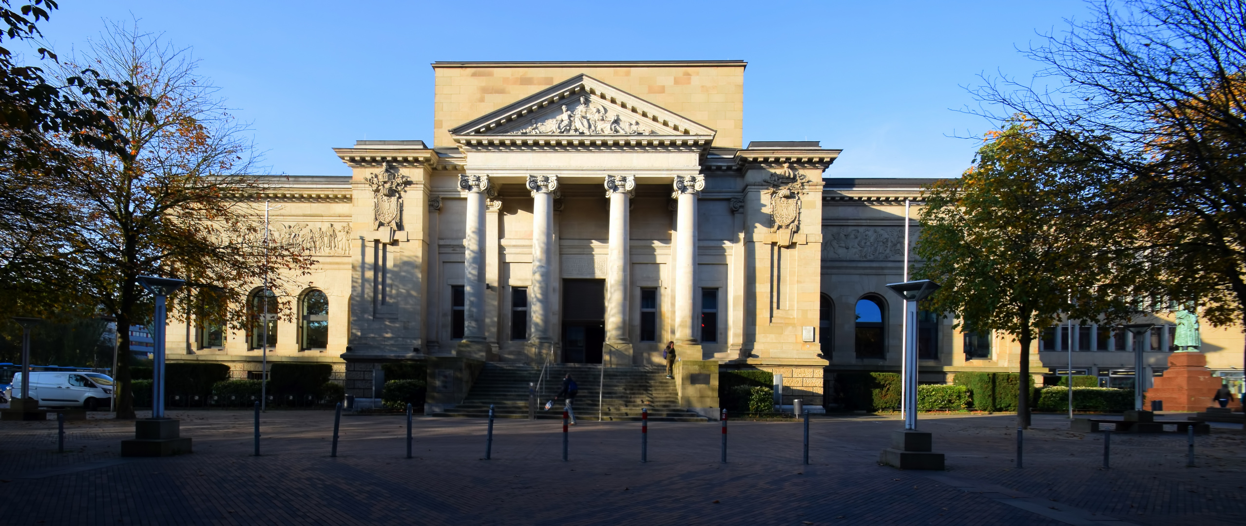 Haus der Jugend/Ruhmeshalle