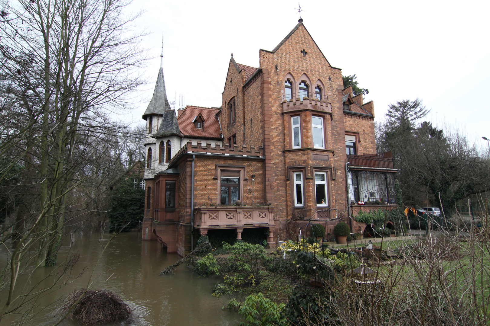 Haus geht baden