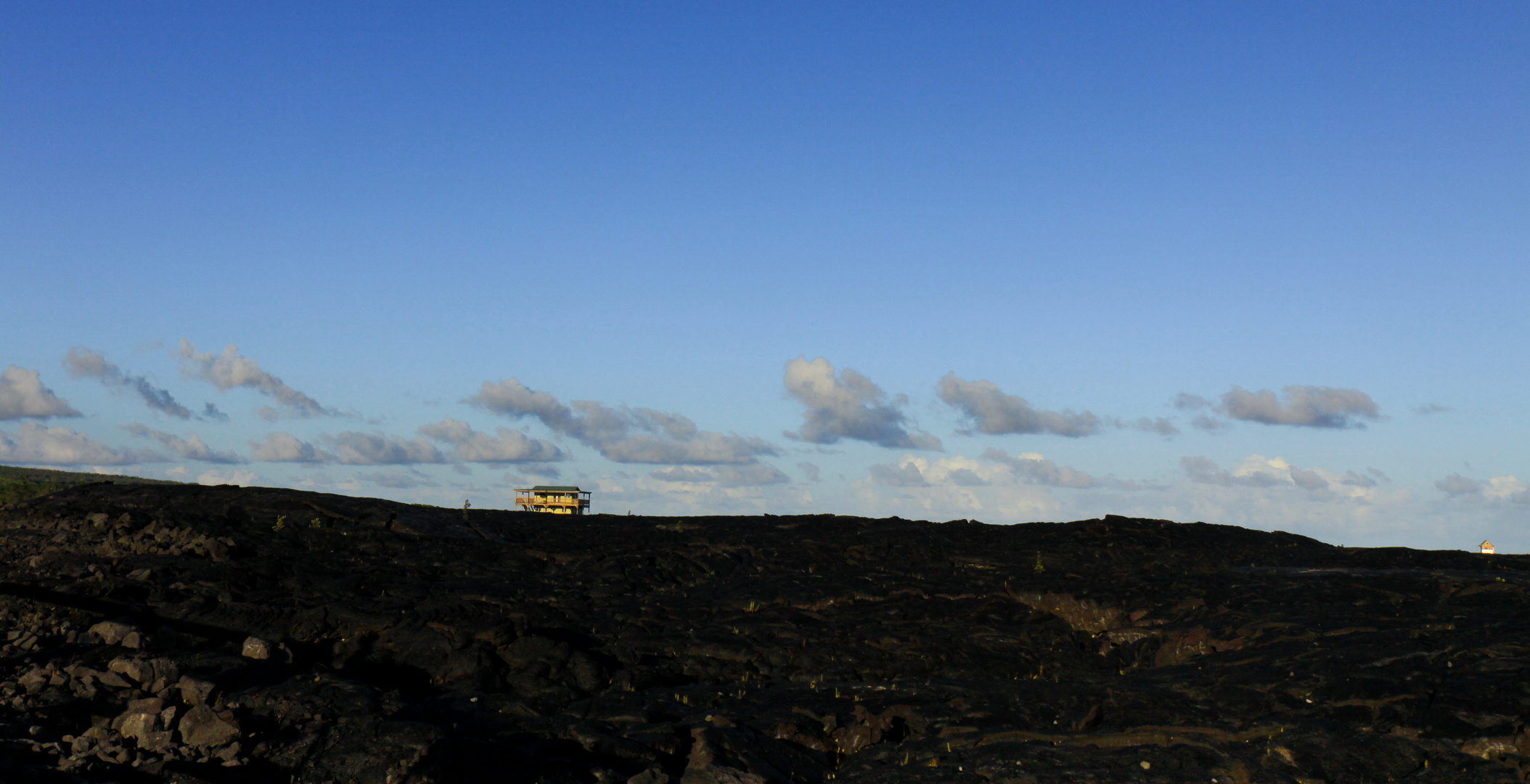 Haus im Lavafeld