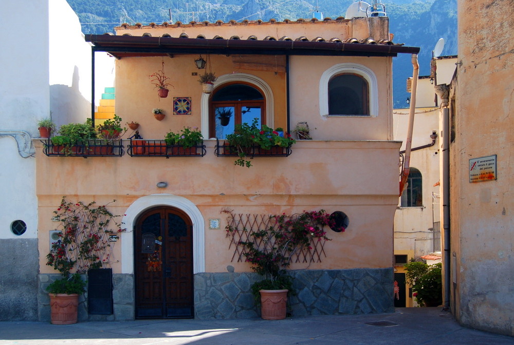 Haus im Schatten