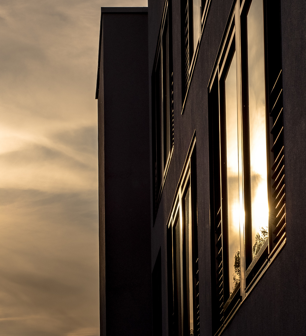 Haus im Sonnenuntergang