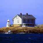 Haus in Marstrand (Bohuslän, Västkusten) - im E. Hopper Stil