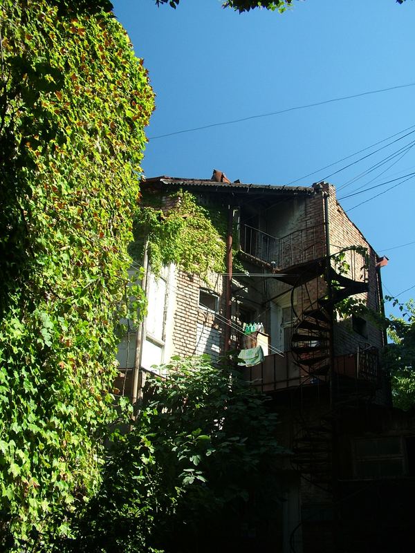 Haus in Tbilisi im Sommer 2006