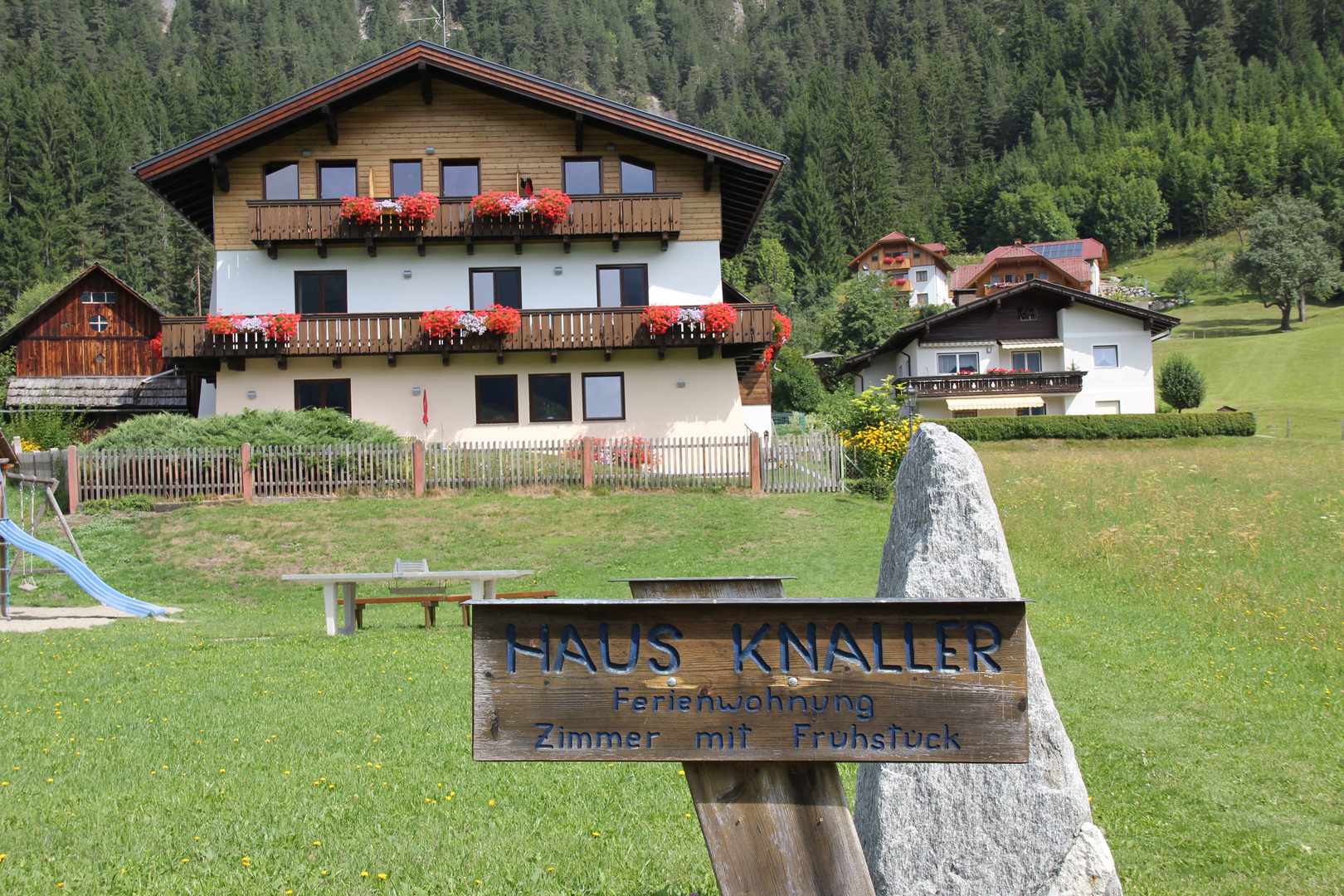 Haus Knaller