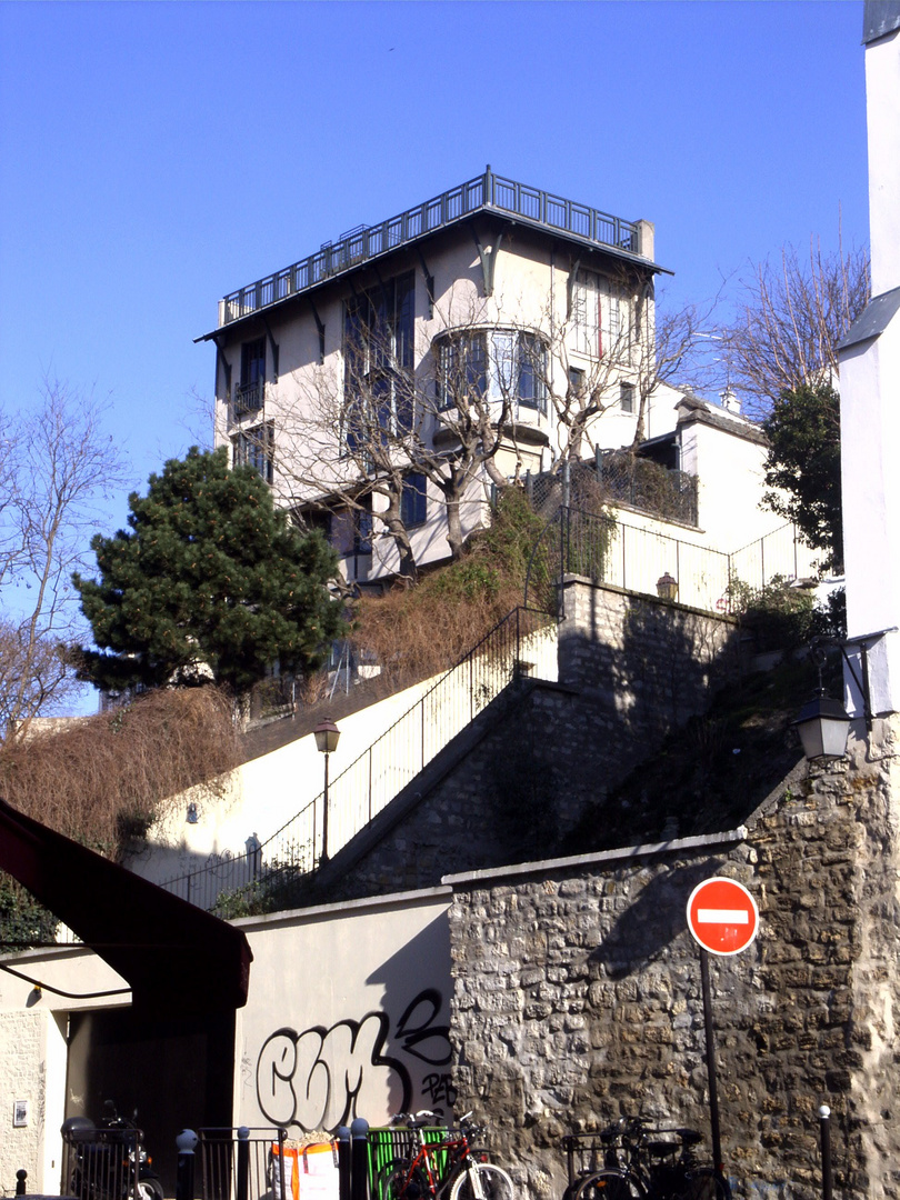 Haus mit Dachterrasse