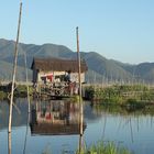 Haus mit Garten, Inle See