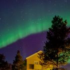 Haus mit gewaltigem Schutzschild - Nordnorwegen