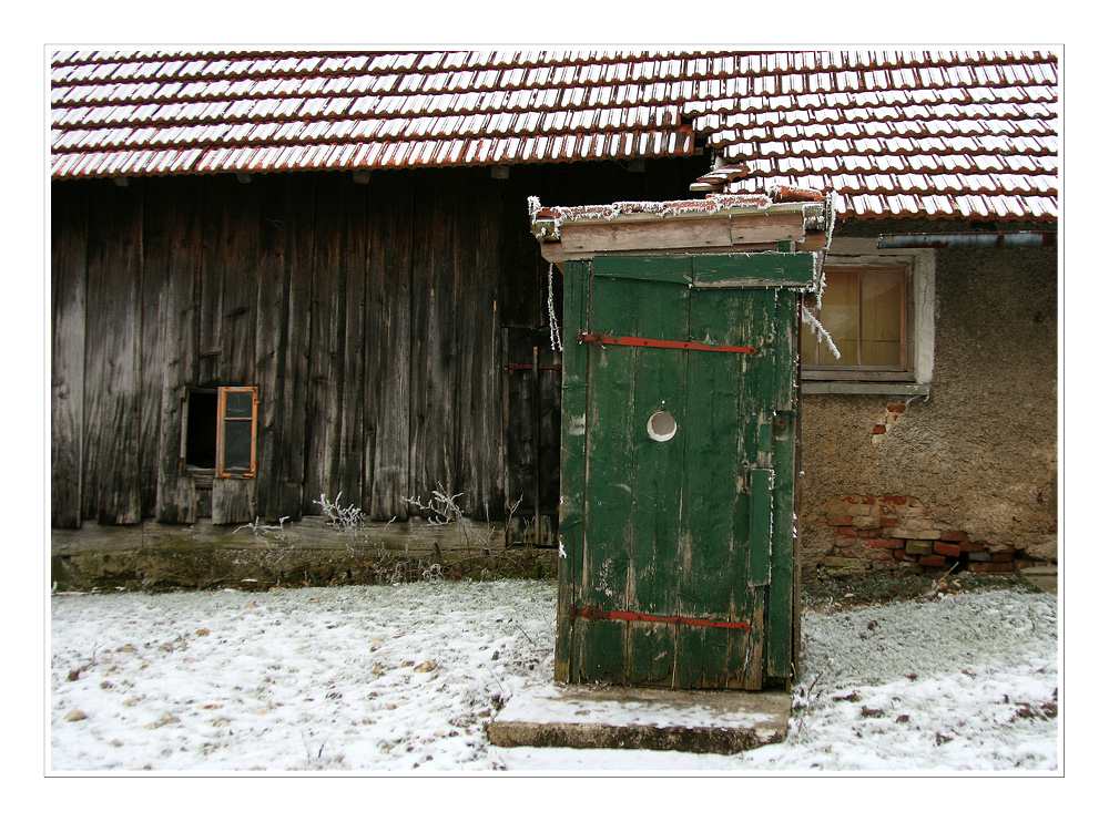 Haus mit Häusl