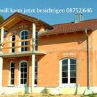 Haus mit Segmentbogenfenstern