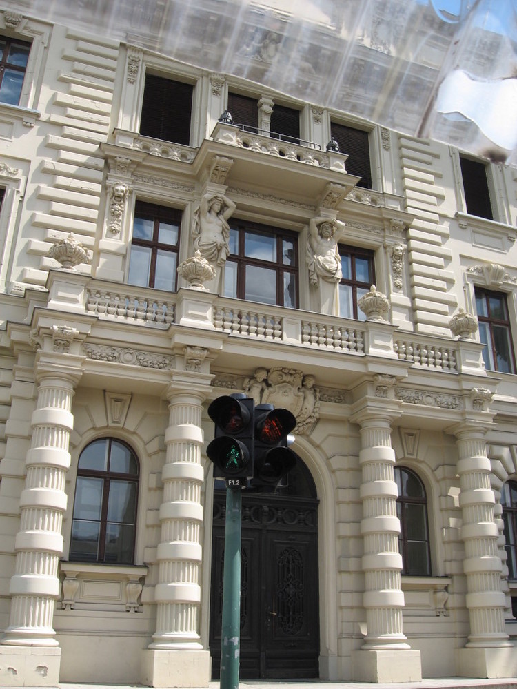 Haus mit Stuckverzierungen in Potsdam