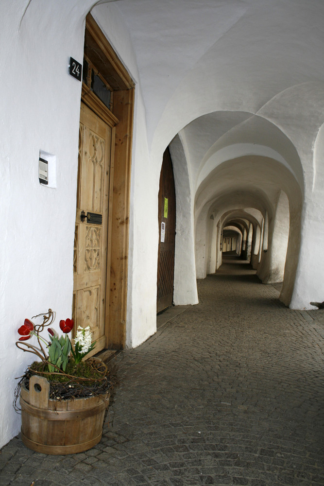 Haus-Nr. 24 in der Laubengasse in Glurns