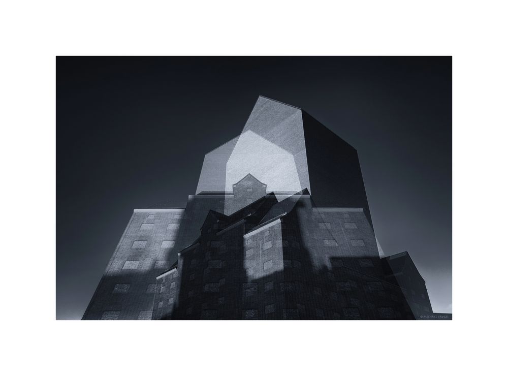 Haus ohne Fenster………. Foto & Bild fotokunst