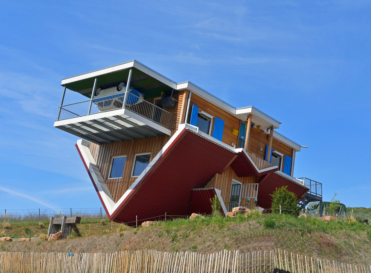 Haus Steht Kopf Foto Bild Architektur Kinder Attraktion