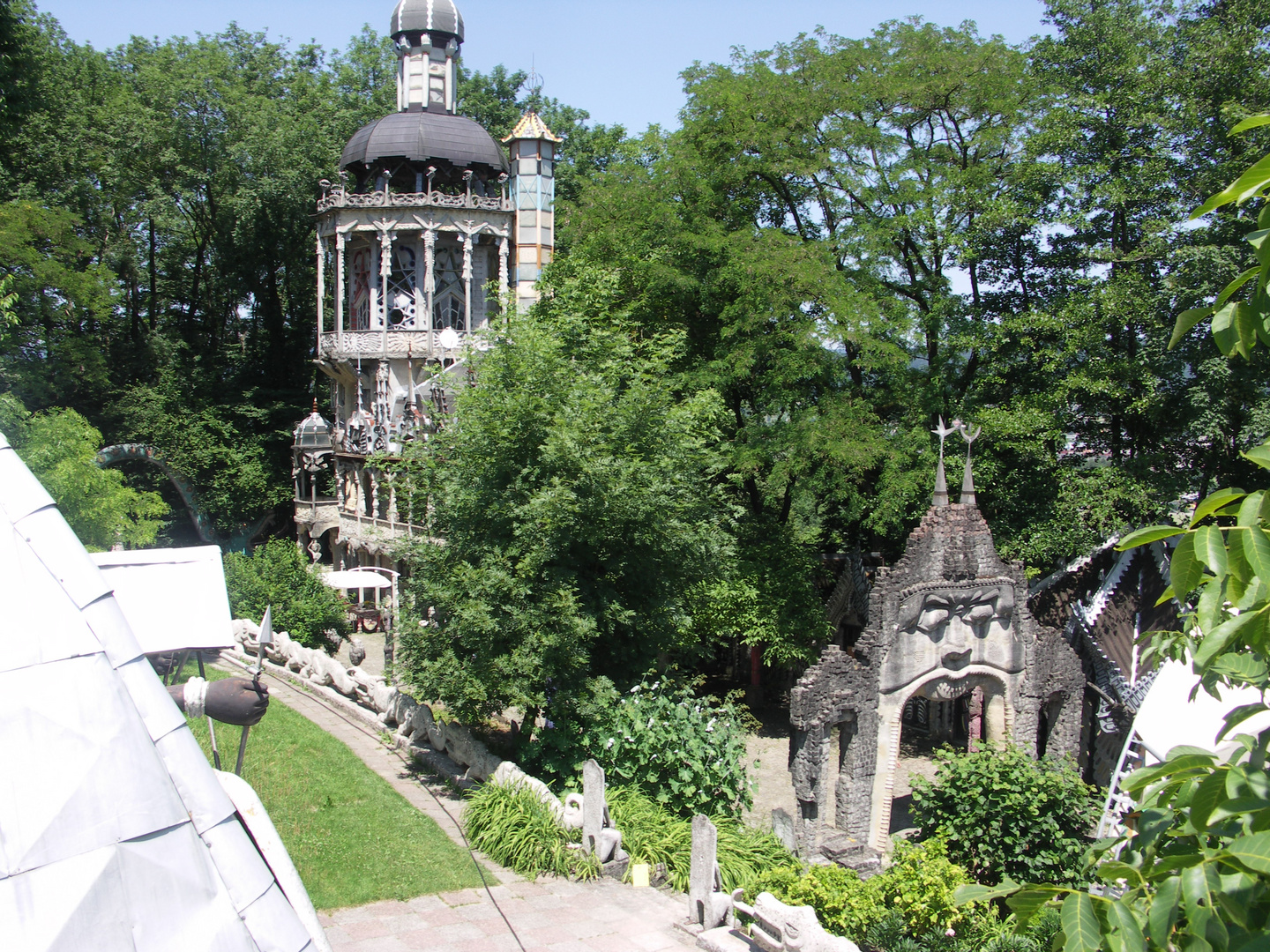 Haus von Bruno Weber in Dietikon - Zürich