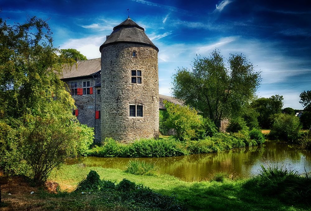 Haus zum Haus Ratingen Foto & Bild wasser, himmel, schloss Bilder auf