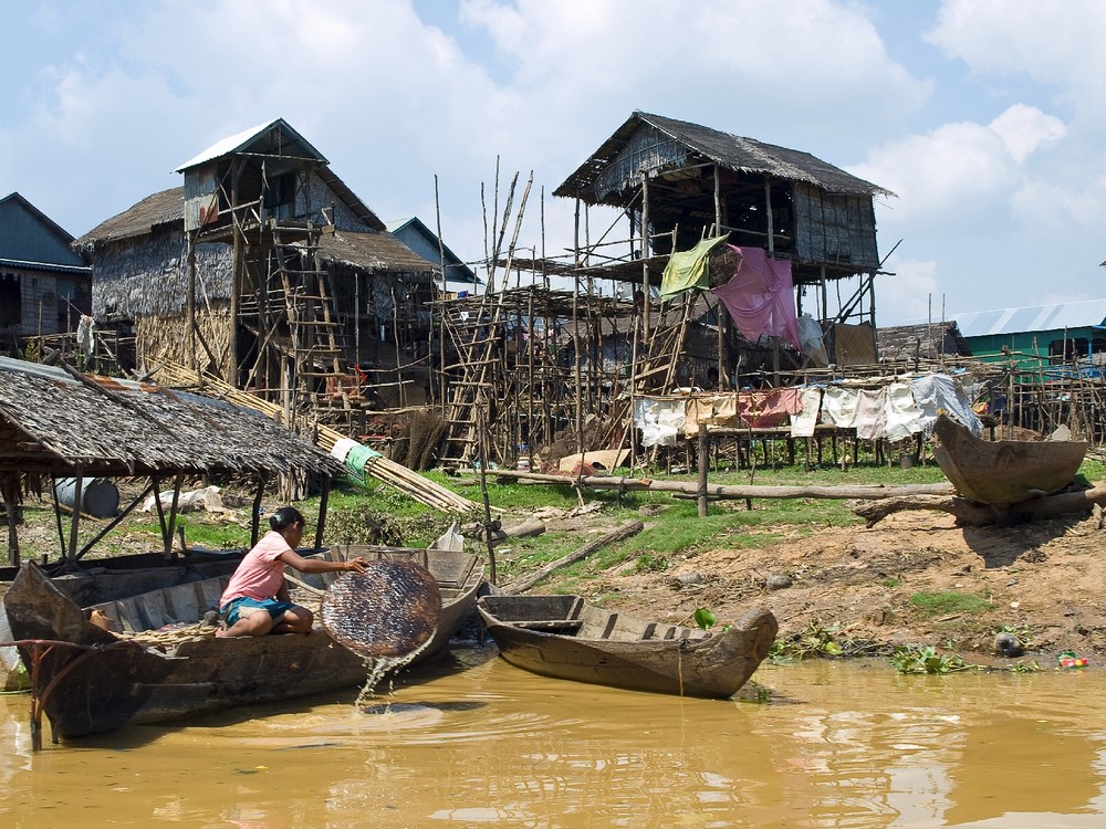 Hausarbeit in Kompong Phluk