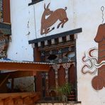 Hausbemalung in Bhutan