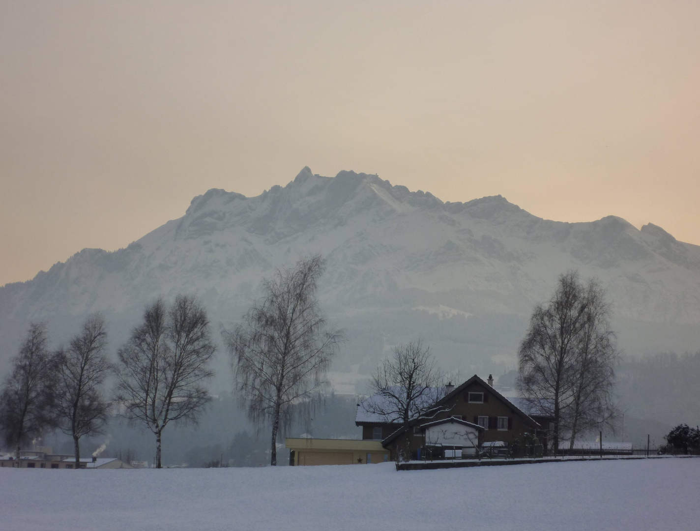 Hausberg ...