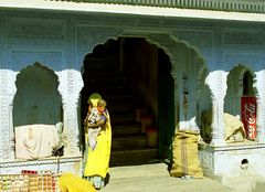 Hauseingang in Pushkar, Rajasthan