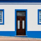 Hausfront mit Blau 