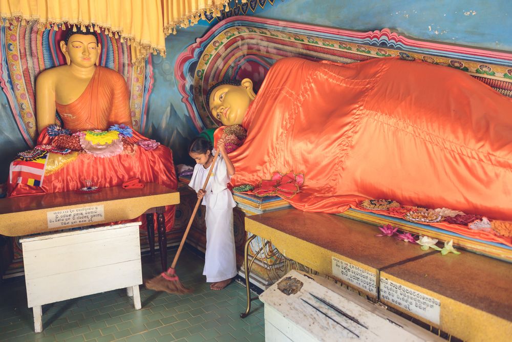 Hausputz in der Buddha-Halle